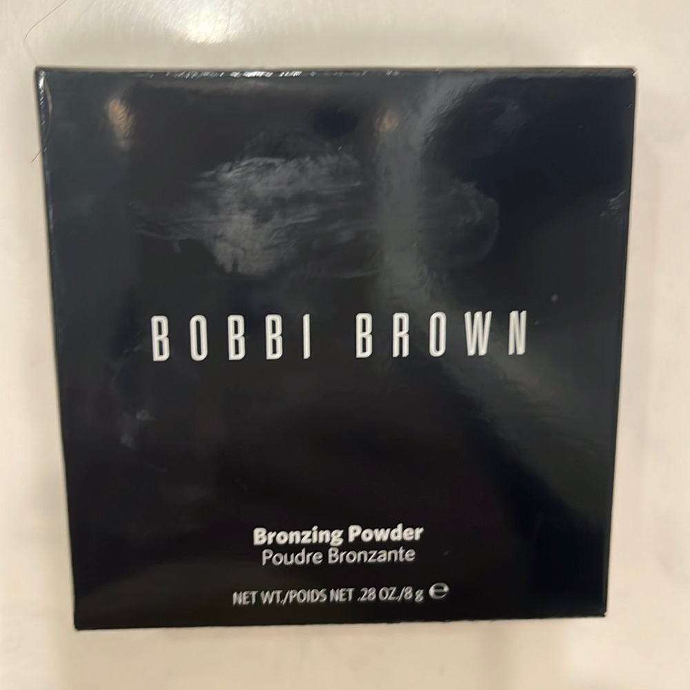 Brand-new Bobbi Brown bronzer in the medium2 color, never been used still in box